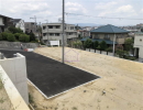 阪急箕面線桜井駅から徒歩13分のところに位置する豊中市の最北部の永楽荘にの落ち着いた低層住宅街の一角にリフォーム済みの陽当たり良好な住宅が出ております♪